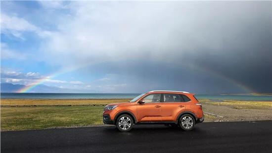 三亿体育官网-新能源汽车进入发展关键期 造车新势力加速布局(图1) 三亿体育官网