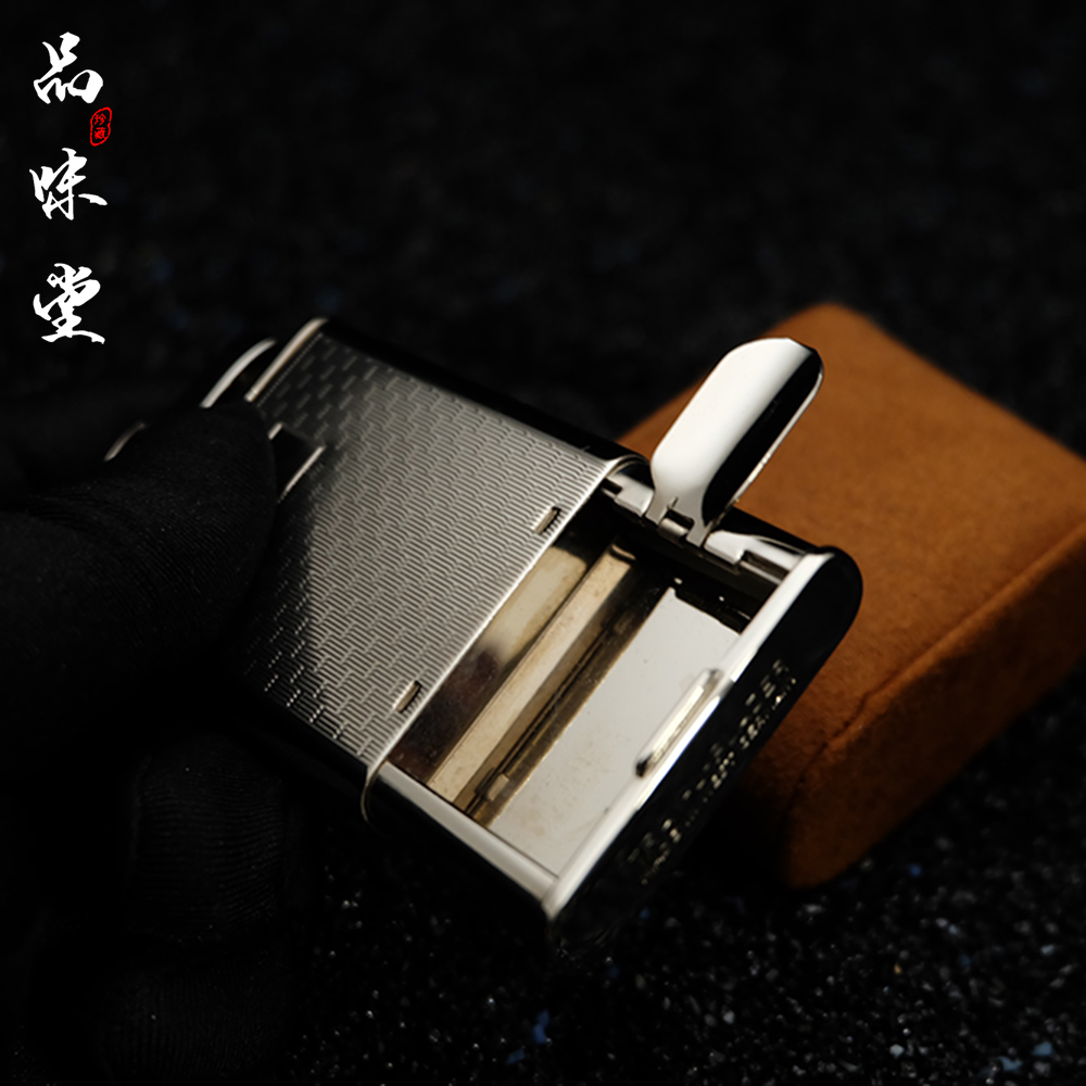 三亿体育官网:张柏芝公布三胎产子 网友喊话:孩子的爸爸到底是谁?(图2) 三亿体育官网