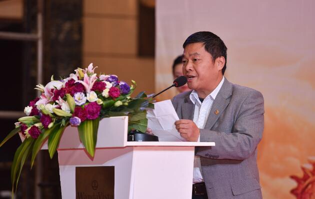 2019总结:每个人都是一朵白玫瑰_三亿体育官网(图1) 三亿体育